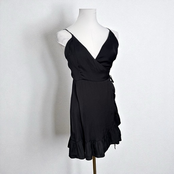 Free People Black Wrap Mini Dress – Ruffle Hem, Spaghetti Strap XS - Picture 1 of 6